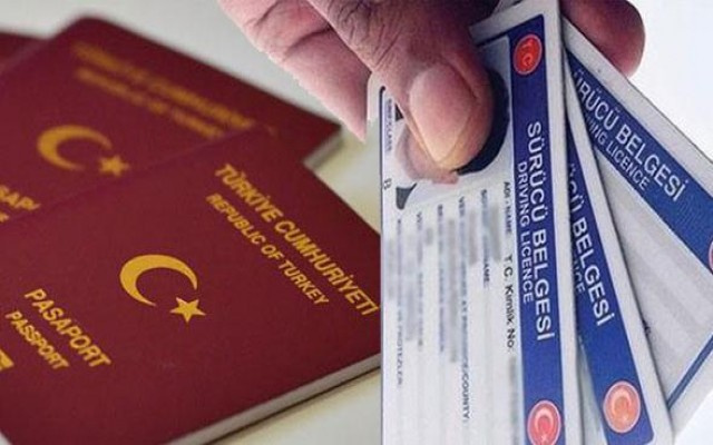 Pasaport ve ehliyetler için yeni karar