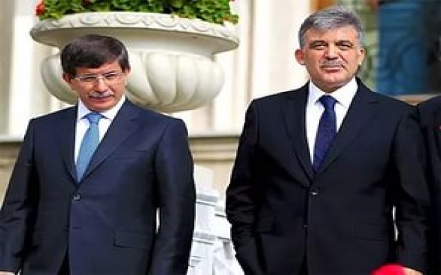 Davutoğlu ve Gül, Başbakan’ın davetine katılmadı