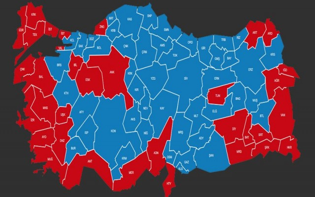 İktidarda İstanbul ve Ankara alarmı