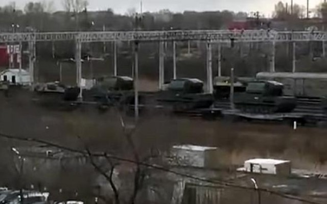 Rusya Kuzey Kore sınırına asker yığıyor