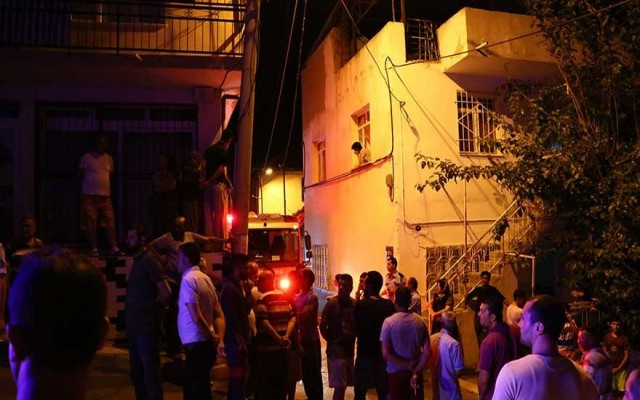 İzmir’de korkunç infaz: 3 ölü