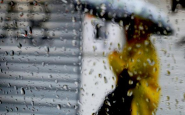 Kırklareli'nde yağmur başladı, evleri su bastı