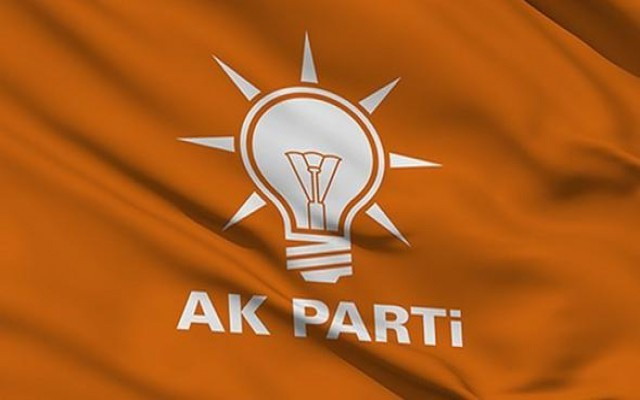  AK Parti'de yeni istifalar geliyor