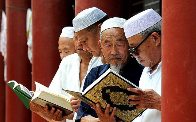 Kur'an ve İncil'in yeniden yazılması için Çin harekete geçti
