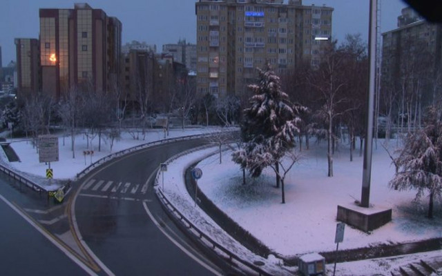 İstanbul kar manzarasına uyandı
