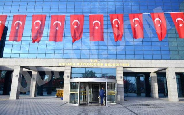 Ankara'da tabelalar Mansur Yavaş talimatıyla değişti