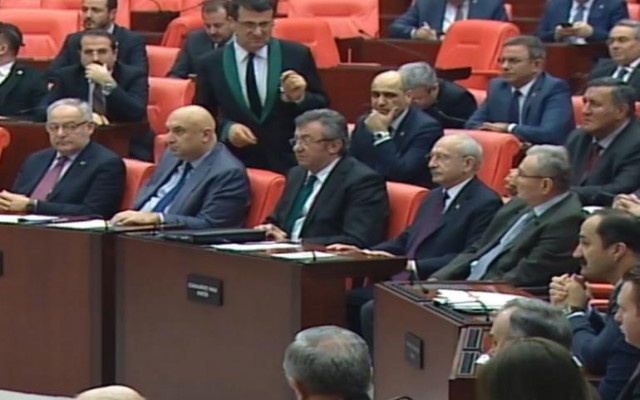 Mecliste Ahmet Hakan ve Trabzon gerilimi