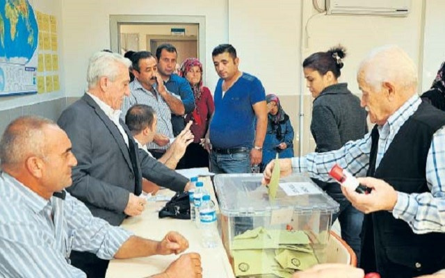 AKP, oy kullanmak için İstanbul’a getirdiği seçmeni ortada bıraktı