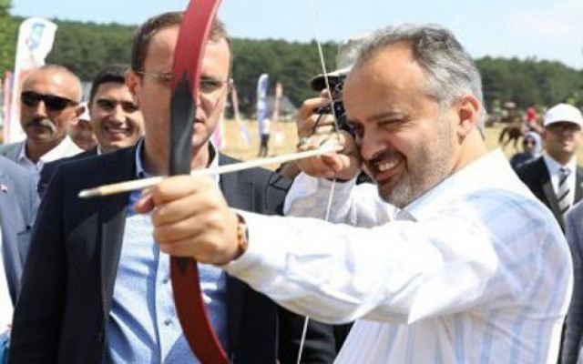 AKP'li başkandan yeni skandal! 30 Ağustos'a yok, şenliklere var