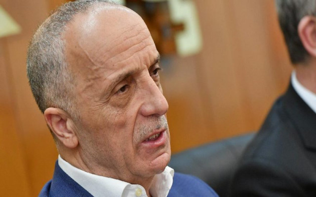 Türk-İş Başkanı eleştirenleri terörist ilan etti
