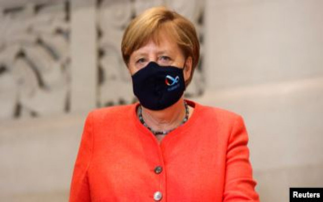 Merkel: Tünelin sonunda ışık görüyoruz