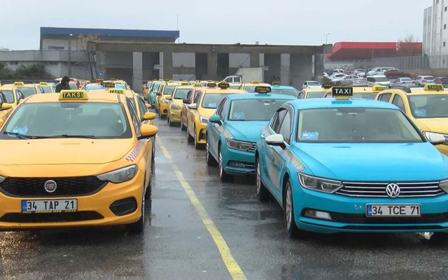 Karar çıktı! Turkuaz taksiler de artık yolcularından sarı taksi tarifesine göre ücret alacaklar