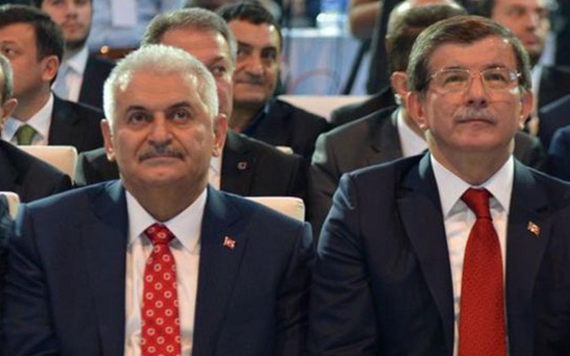 Ahmet Davutoğlu: Binali Yıldırım karargahı kurmuş