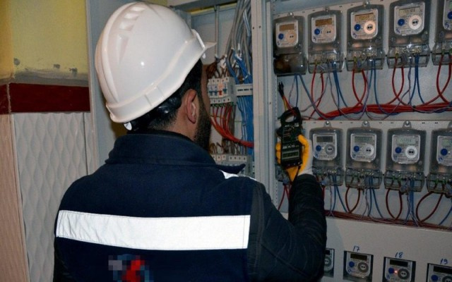 İstanbul'da elektrik kesintisi ertelendi