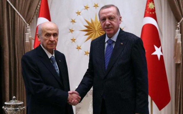 Bahçeli'den Erdoğan'a jest! 5 maaşımla katılıyorum