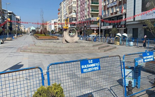 İstanbul'da bir meydan daha kapatıldı!