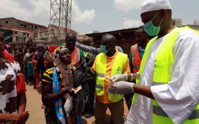 Nijerya'da salgın nedeniyle elektrik faturalarını devlet ödeyecek