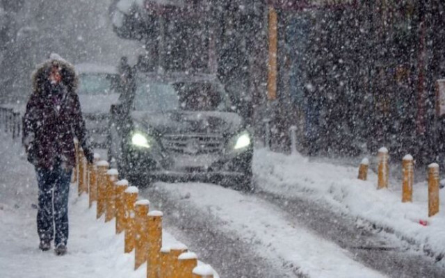 Ankara'ya kar yağıyor!