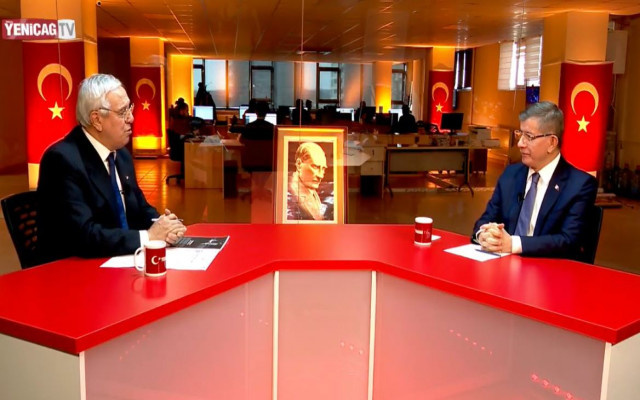 Davutoğlu: AKP ile MHP yol ayırımında...