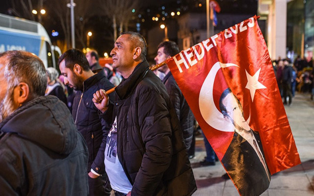 Endişeli Muhafazakarlar AK Parti'nin Bu Noktada Olmasından Rahatsız