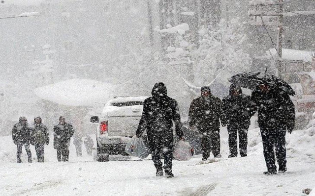 İstanbul'da Kar Yağışı ne Zaman Bitecek?