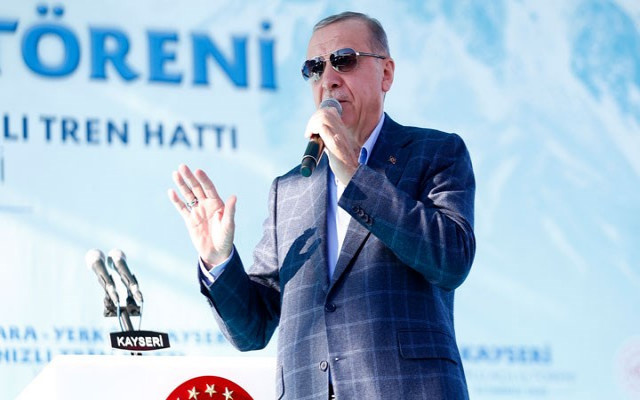 Erdoğan Sabır istedi, caddeler otomobille, oteller Full Dolu