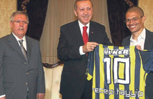 Tayyip Erdoğan Alex'i teselli etmiş