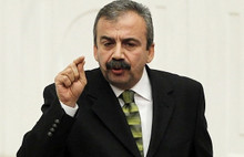 Önder: Mine Kırkkanat saçmalamış