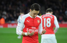 Mesut Özil'in duası İngiltere'de olay oldu