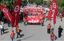 DİSK: Asgari ücret bin 700 lira olabilirdi