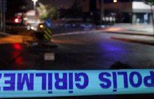 Polis aracına saldırı... 1 polis yaralı