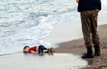 Suriyeli çocuğun cesedi dünyayı sarstı