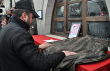 Şehit babasından bakana sitem