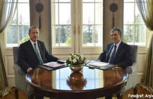 Saray'da sürpriz buluşma