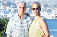 Genç asistan Acar ailesini karıştırdı