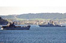 Türk ve Rus savaş gemileri burun buruna geldi