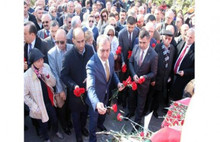Kızılay kurbanlarının adı duraklarda yaşatılsın