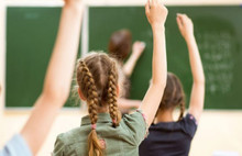 Okul kıyafetine zam geldi