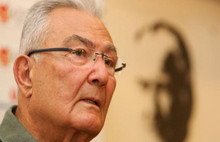 Deniz Baykal gündemi takibe başladı