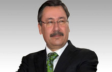 Melih Gökçek'e darbe üstüne darbe