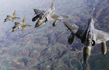 İsrail, İran'ın üssünü vurdu