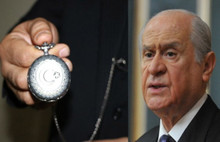 Bahçeli’den özel tasarım hediye
