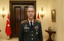 Akar’dan ‘Zübeyde Hanım’lı Anneler Günü mesajı