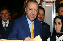 Erdoğan yeniden AKP Genel Başkanı