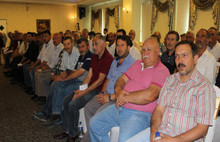 MHP'de istifa depremi