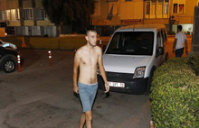 Tişörtü nedeniyle gözaltına alınınca...