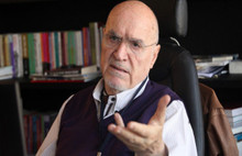 Hıncal Uluç haber kanallarını topa tuttu