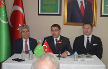 Türkmenistan 2018'i ipek yolu ilan etti