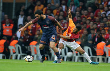 Arda Turan Dünya basınında gündem oldu