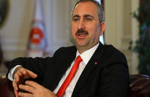 Adalet Bakanı'ndan andımız tepkisi